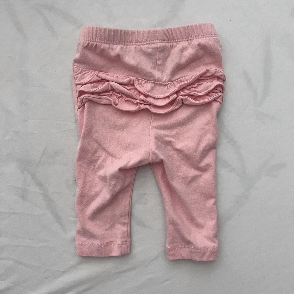 Pink old navy 0-3 month pants slightly worn